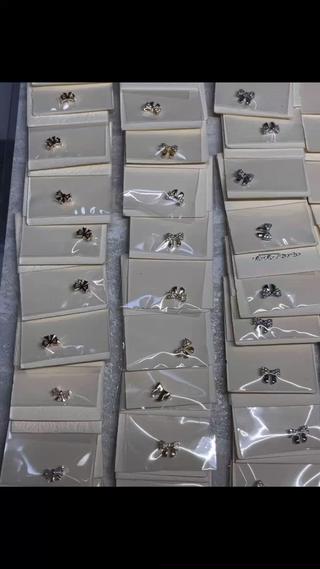 ネイル R inのネイルデザイン