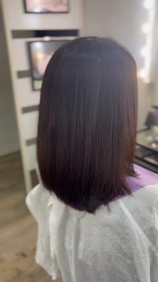 白髪まで染まるファッションカラー。
艶が出るカラー。 