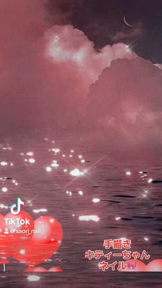 手書きキティちゃん

当店の最新のスカルプ　
長さだしは国産ブランドジェリップ＆パラジェルを使用♡

モチのよさと軽さと割れにくい◎
是非お試しくださいませ

#福岡ネイル#韓国ネイル#ワンホンネイル#ちゅるんネイル#saorinail#ジェルチップ#手描きキティ 