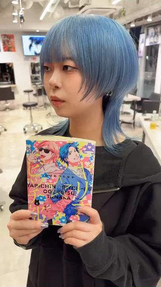 ウルフカット/中性ウルフ/ケアブリーチ/ダブルカラー/推しカラー/ハイトーン 