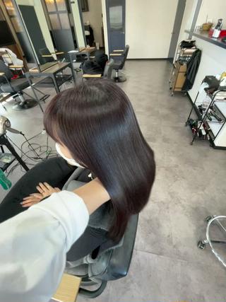 ロング 松浦 翼のヘアスタイル