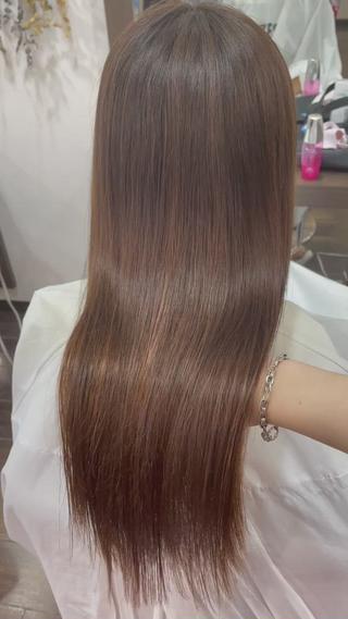 髪質改善トリートメント

¥11000 → ¥4400 ミニモ限定価格

是非一度お試しください！ 