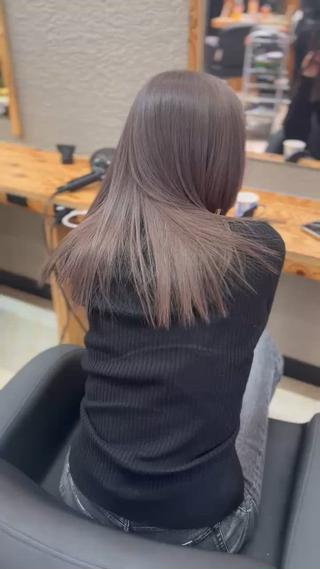 セミロング カラー 💖艶ハイトーン髪質 改善💖ケンシンのヘアスタイル
