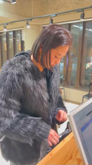 ミディアム カラー 💖艶ハイトーン髪質 改善💖ケンシンのヘアスタイル