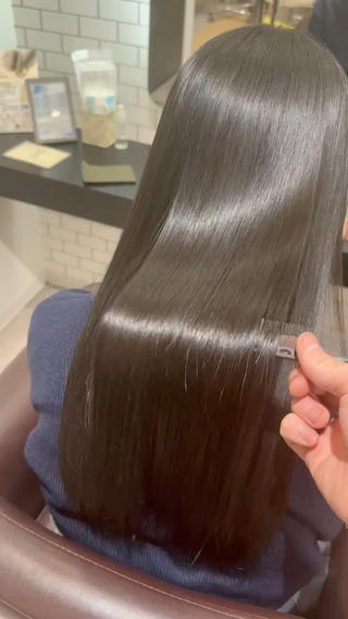 ハイダメージ毛にもプレミアムストレート 
酸性ストレート 髪質改善縮毛矯正 