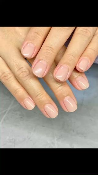 肌なじみの良いナチュラルワンカラー  