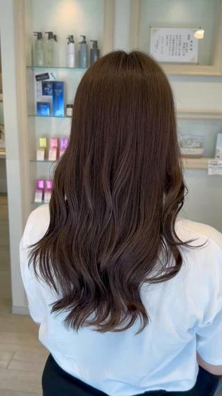 赤みを抑えた透明感のあるベージュカラーに♡
透明感/ベージュ/グレージュ/カット/カラー/トリートメント/オージュア