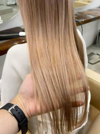 ロング カラー ミヤギ リュウキのヘアスタイル