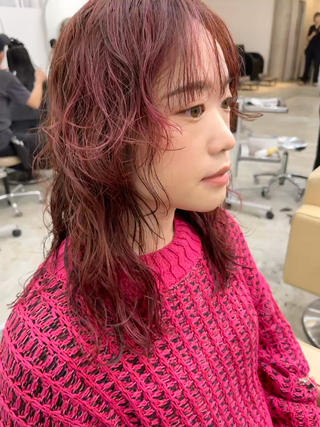 セミロング カラー パーマ ミヤギ リュウキのヘアスタイル