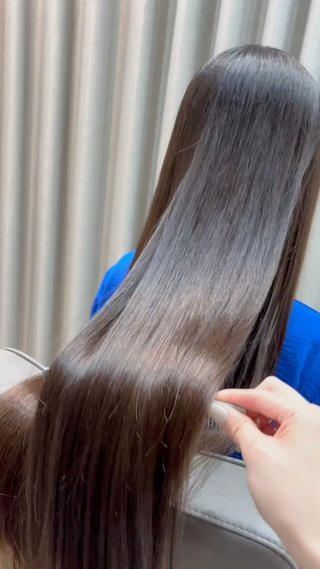 ツヤツヤ髪質改善トリートメント. 