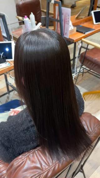 ミディアム ブリーチなしカラー 美髪矯正・清水天空のヘアスタイル