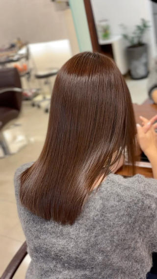 ロング 奥野/レイヤーボブ /透明感カラーのヘアスタイル