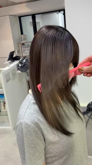 セミロング memories【メモリーズ】所属・🌐🪬髪質改善/ 透明感カラーのヘアスタイル