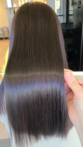 ダメージが気になっている髪も髪質改善講師監修のトリートメントケアでツヤツヤの艶髪が手に入ります 