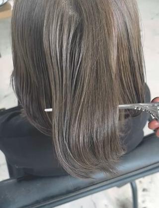 ミディアム カラー メンズパーマ& ハイトーン特化谷村のヘアスタイル