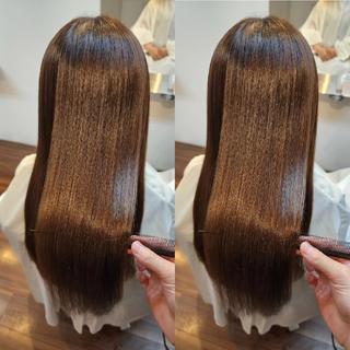 美髪矯正で乾かすだけでサラサラヘアに。 