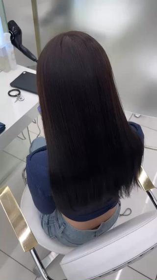 ロング 𝑭𝒖𝒌𝒂🩶 モテ髪×透明感カラーのヘアスタイル