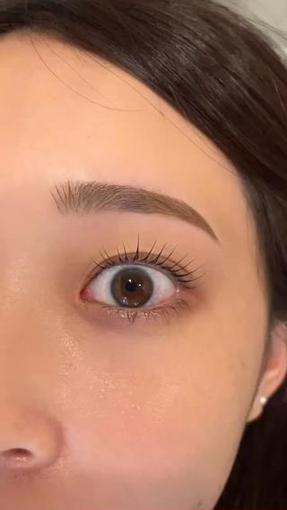 アイブロウスタイリング&まつ毛パーマ
なるべくナチュラルに仕上げました