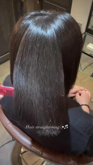 Menu

縮毛矯正＋3stepトリートメント　　-¥4000-


ドライヤーで乾かしただけでツヤ感がしっかり出てくれます.•♬
 