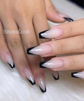 #スカルプ#ロングネイル#秋ネイル#トレンドネイル#フレンチネイル#フレンチ#ネイル#ネイルデザイン#ブラックネイル#ギャルネイル