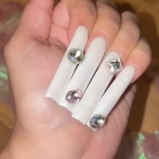 オーロラパウダー使用＋¥500
動画の長さの場合＋¥3000 