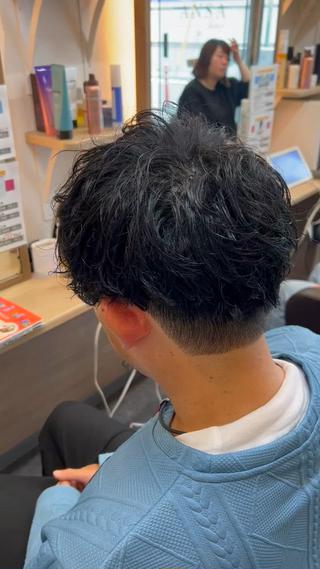 ショート パーマ メンズ 【長岡天神】レイヤー カット　Hiroのヘアスタイル