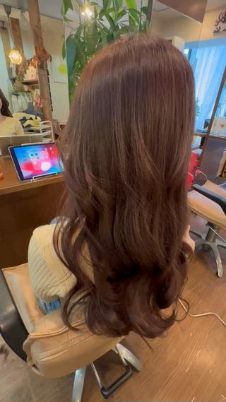 ロング カラー coupe ciseauxのヘアスタイル
