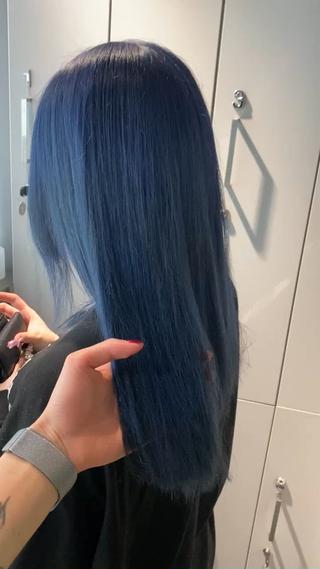 前回ピンクから透け感のあるblue
次回スタイルチェンジしやすいような薬剤選定を心がけています️ 