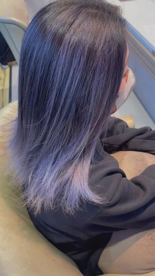 セミロング 碇山 楓己のヘアスタイル