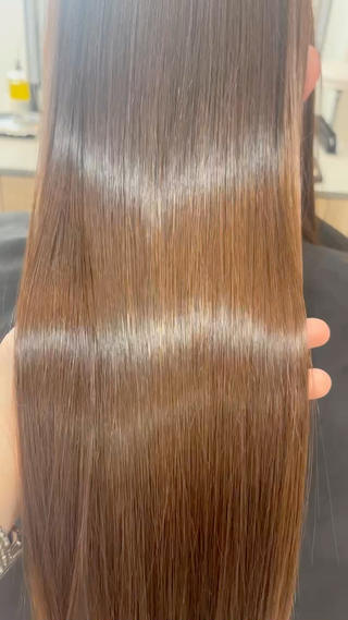 ロング ガレリア 名駅オーキッドGビル店所属・名駅/艶髪ストレート /ヘッドスパ/伴怜奈のヘアスタイル