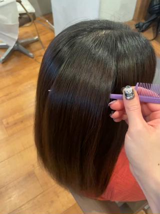 しっかり癖を伸ばしてもしなやかな触り心地　#縮毛矯正
#艶髪 