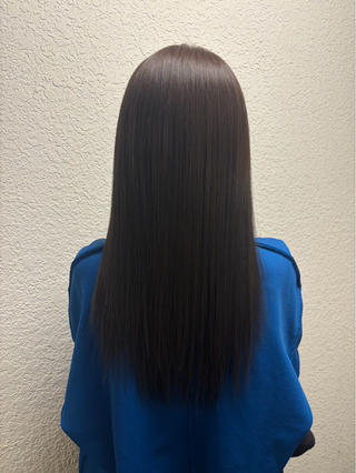 ロング カラー 福原 未来のヘアスタイル