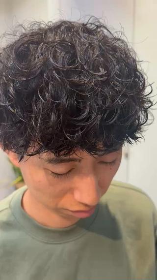 メンズカット/フェード/ダブルカラー/ニュアンスパーマ/メンズパーマ/スパイラルパーマ/ブリーチ/縮毛矯正/ヘッドスパ/イルミナカラー/イヤリングカラー/オージュア/ボブ/ショート/前髪カット 