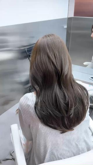 セミロング 髪質改善/美髪縮毛矯 正のスペシャリストのヘアスタイル