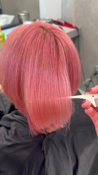 ミディアム カラー いろあそび 町田所属・ハイトーン🪼派手髪 mahoのヘアスタイル