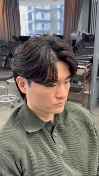 パーマ メンズ ニュアンス/シャドウ /韓国系/梅田茶屋町のヘアスタイル