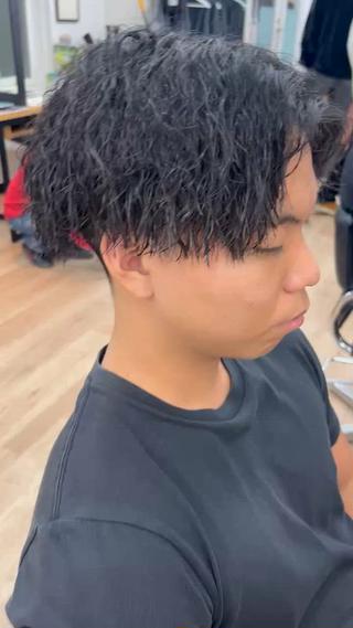 パーマ メンズ すどう あしゅりのヘアスタイル