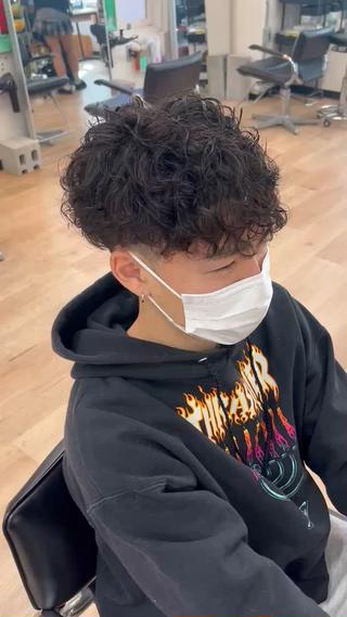 パーマ メンズ すどう あしゅりのヘアスタイル