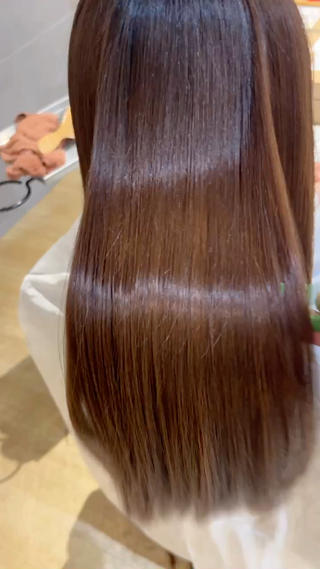 セミロング カラー 美髪形成!色素改善! 秋田 和輝のヘアスタイル