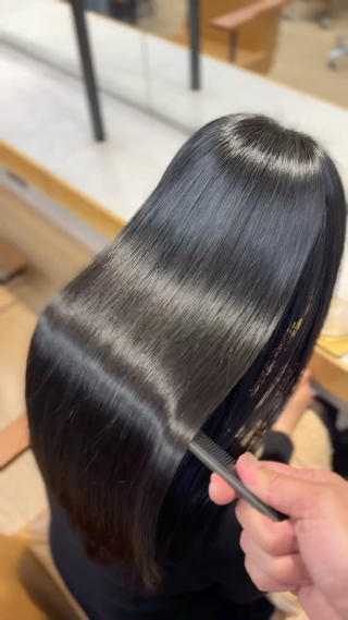 ロング パーマ 吉田 裕太朗のヘアスタイル