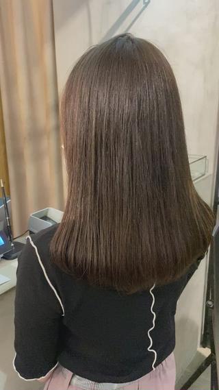 セミロング カラー IVORY.所属・🟩白髪ぼかし/ボブ /ショートヘア/大司のヘアスタイル