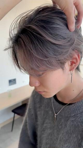 ショート カラー 韓国系/ウルフ/ ブリーチ/常角友野のヘアスタイル