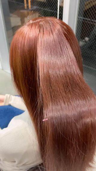 ブリーチ無しのピンクレッド 