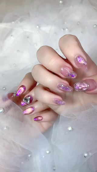 pink jewelry

#韓国ネイル#韓国風ネイル#ワンホンネイル#宝石ネイル#ピンクネイル#ネイルデザイン#オフ#オフ込み#オフあり 