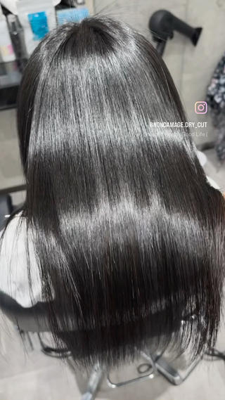 ミディアム パーマ ドライ カット✂️髪質改善のヘアスタイル