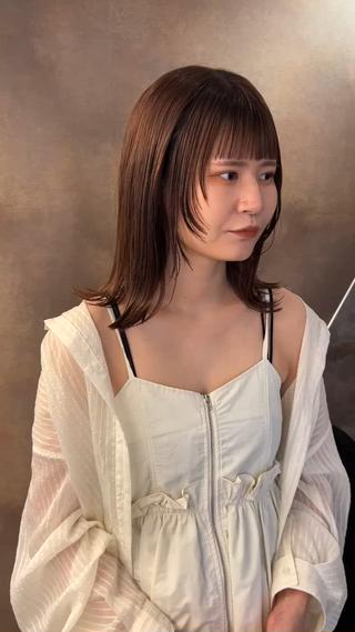 ミディアム 三輪 恭平のヘアスタイル