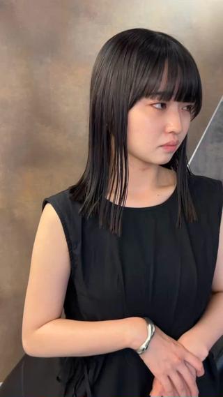 セミロング 三輪 恭平のヘアスタイル
