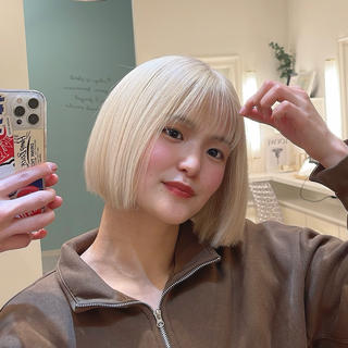 ショート カラー 縮毛・酸性ストレート 特化のヘアスタイル