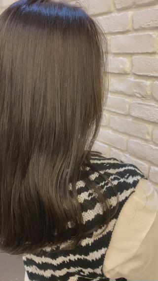 艶のある透明感たっぷりヘアカラー
ﾟ+
秋に向けておすすめです♡ 