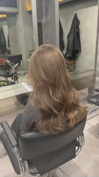 セミロング BEL THE CHIC所属・Mirai_ BELのヘアスタイル